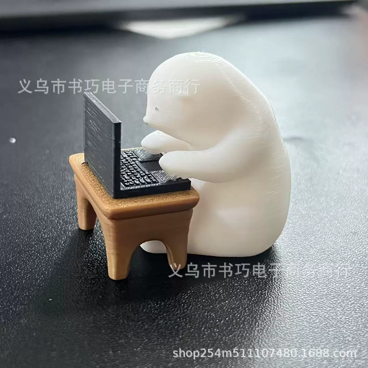 Маленький ноутбук, настольная статуэтка, 3D-печать