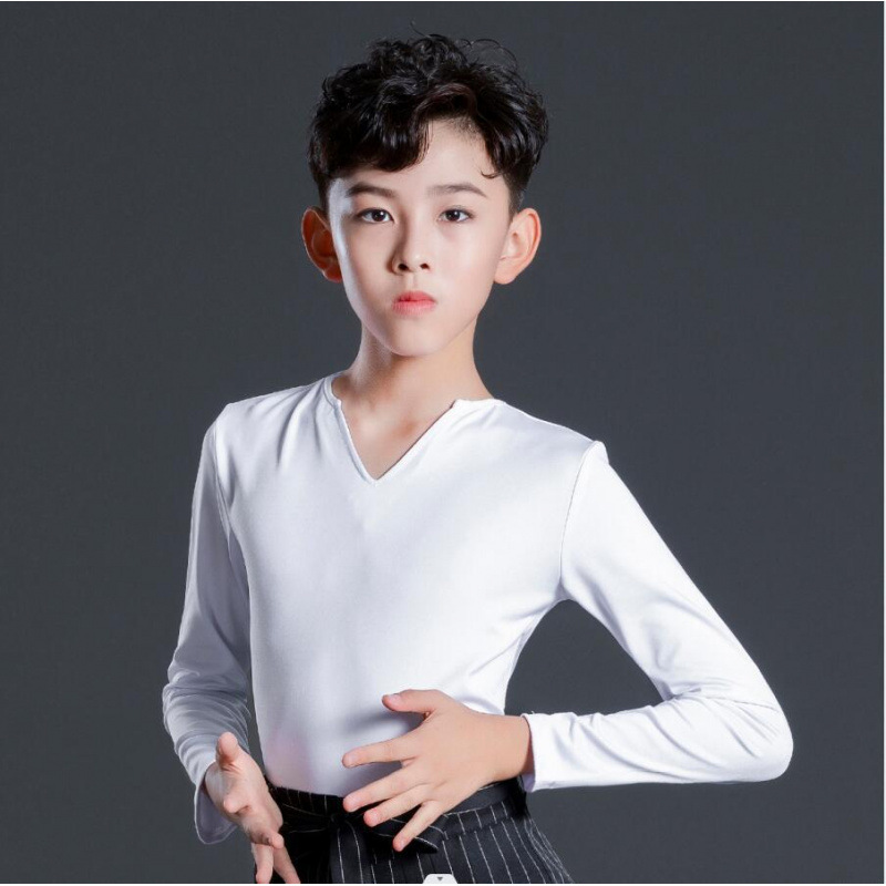 White v-neck long-sleeved top