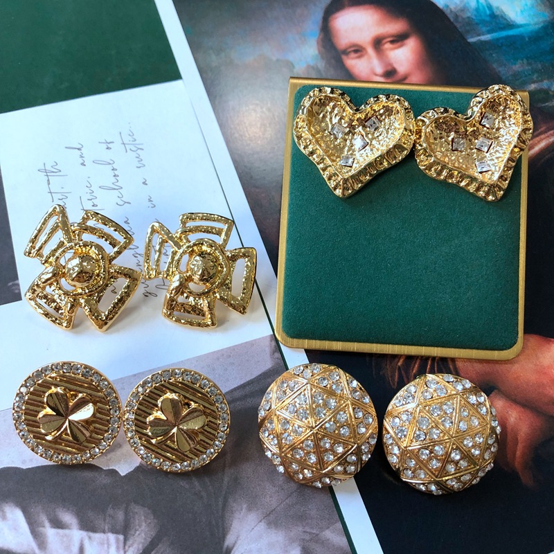 vintage gemstone diamond flower carving pattern earrings wholesalepicture1