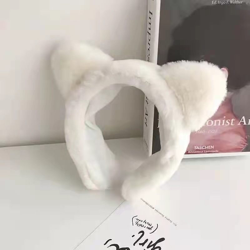 ぬいぐるみの耳を洗って洗面します。|undefined