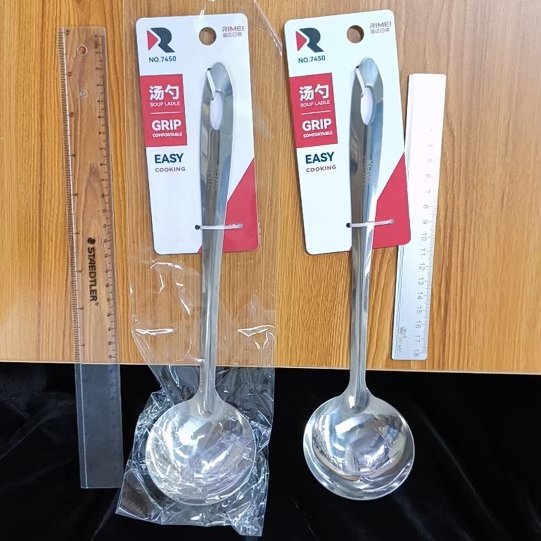 Nueva moda caja de dibujos animados de acero inoxidable regalo snack cubiertos set estudiantes portátiles cucharas al aire libre palillos