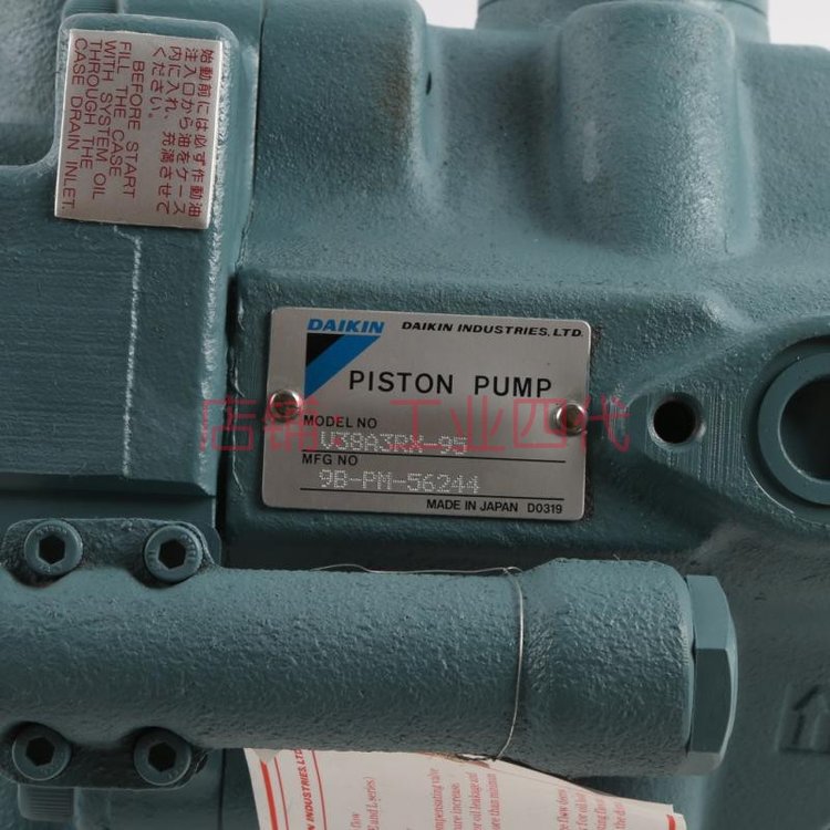 日本DAIKIN柱塞泵V38A3RX-95大金原装现货