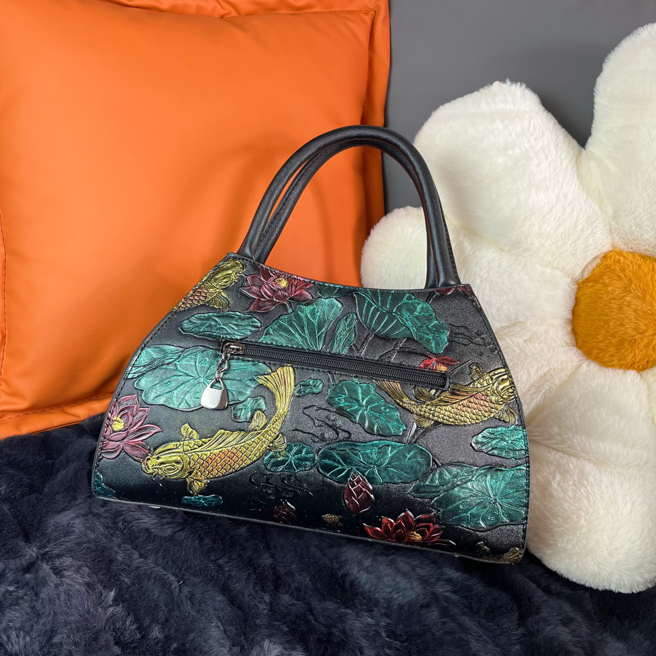 Bolso de las mujeres retro de moda simple bolso 2023 nuevo hombro todo-Partido bandolera de las mujeres rico pescado