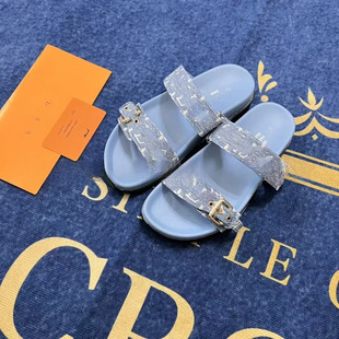�߰汾���QL����Ь�ϻ���ĸ���z���ٿ���Ůͬ��ƽ��һ����Ь���l
