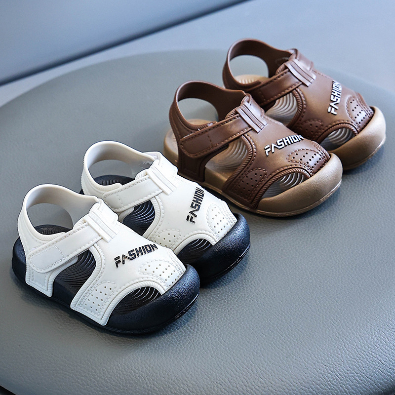 Boys' Sandals Summer New Style Children's Fashion Versatile Non-Slip Toddler Sandals Soft Sole Beach Sandals for Small and Medium-Sized Children
