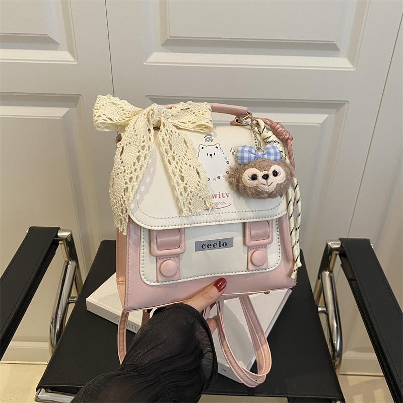 Mochila de moda fresca pequeña de alto valor para mujer 2025 verano nuevo estilo salvaje ins bolsa cuadrada de diseño de nicho
