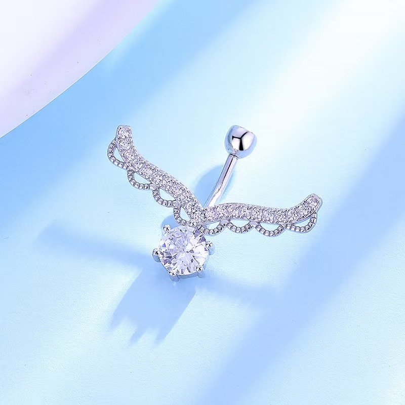 Silver pointed spike labret stud material detail