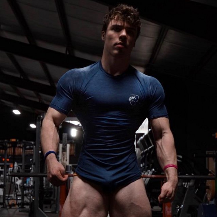 네이비 + 화이트