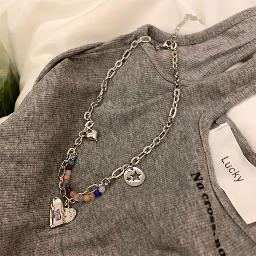 Sweet and Spicy Heart Link Necklace for Women, Ins-Inspired Unique Design, Colorful Bead Lockchain, Versatile Fashion Accessory