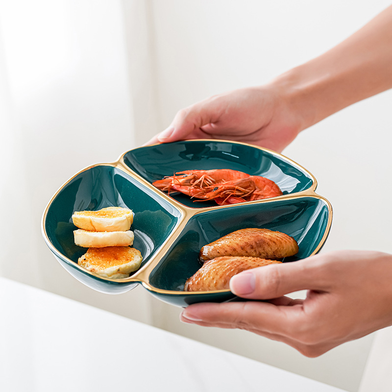 Luz nórdica Placa de partición de lujo hogar plato de cerámica de tres rejillas plato creativo plato de desayuno de una persona vajilla