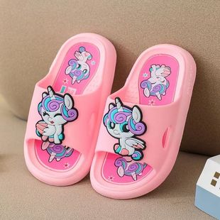 ��ЬŮ��ͯС�R������Ь���Õr���p�����������ˤ����Ь�pӯ