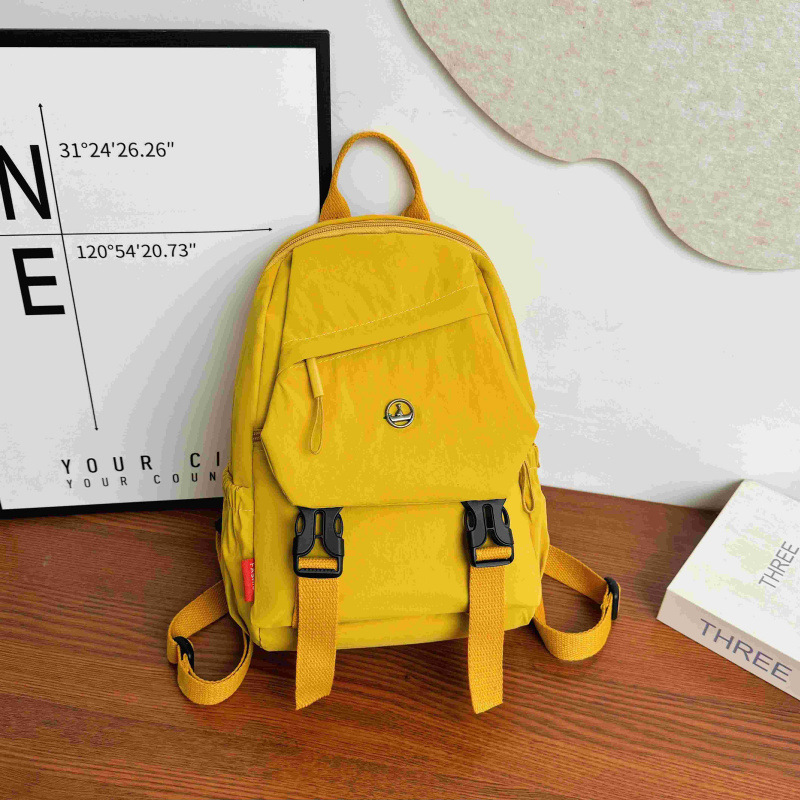 【선명한 노란색】