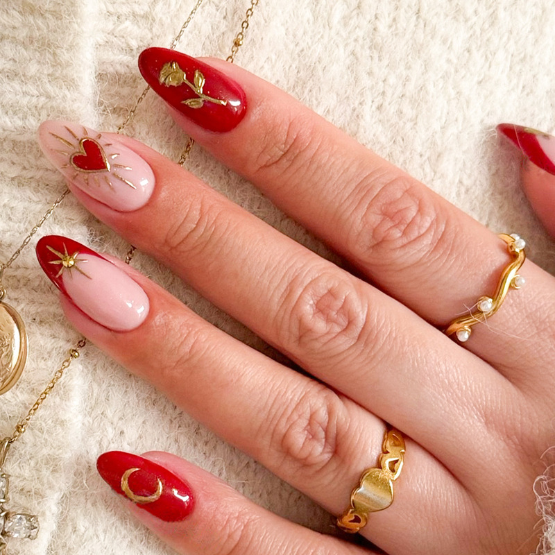 European and American Wearable Nails Valentine's Day Series Metal Style Love Rose Nail Patch Red French Fake Nail Patch