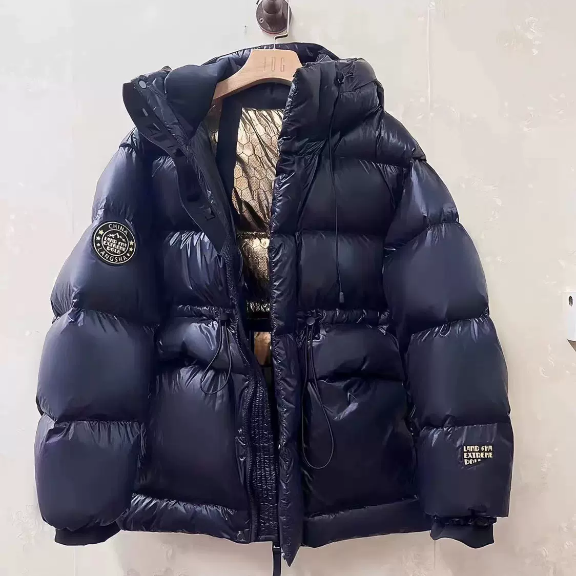 2025新款百搭韩系黑金羽绒服女短款小个子收腰显瘦鸭绒加厚外套潮