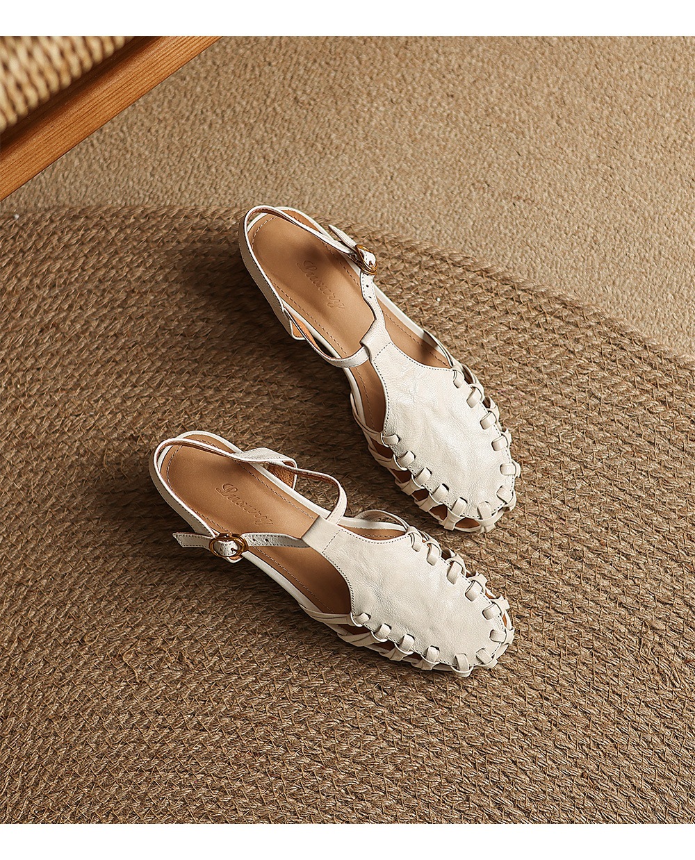 Sandal nữ da cừu mũi nhọn gót vuông quai ngang kiểu La Mã đan rỗng — màu nâu chi tiết 16