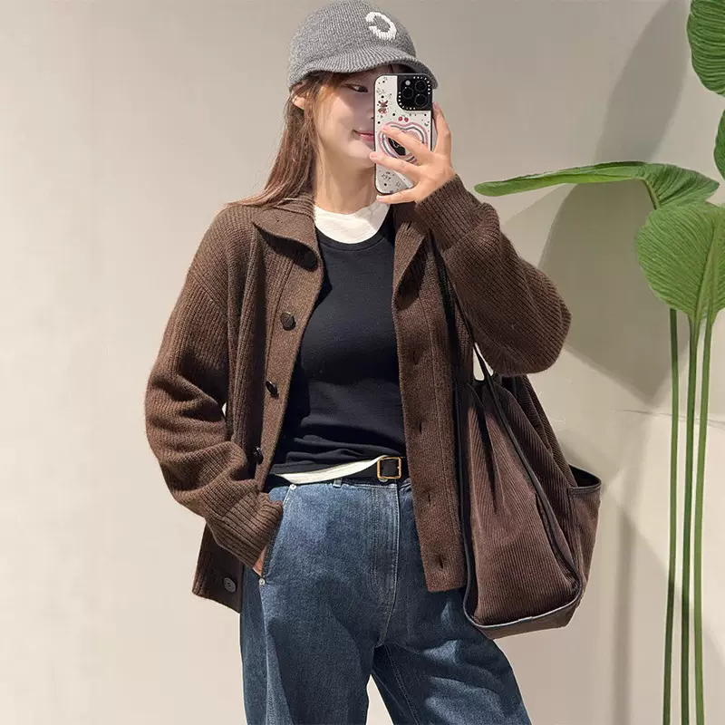 2025秋冬新款立领毛衣外套保暖上衣复古气质羊毛针织开衫