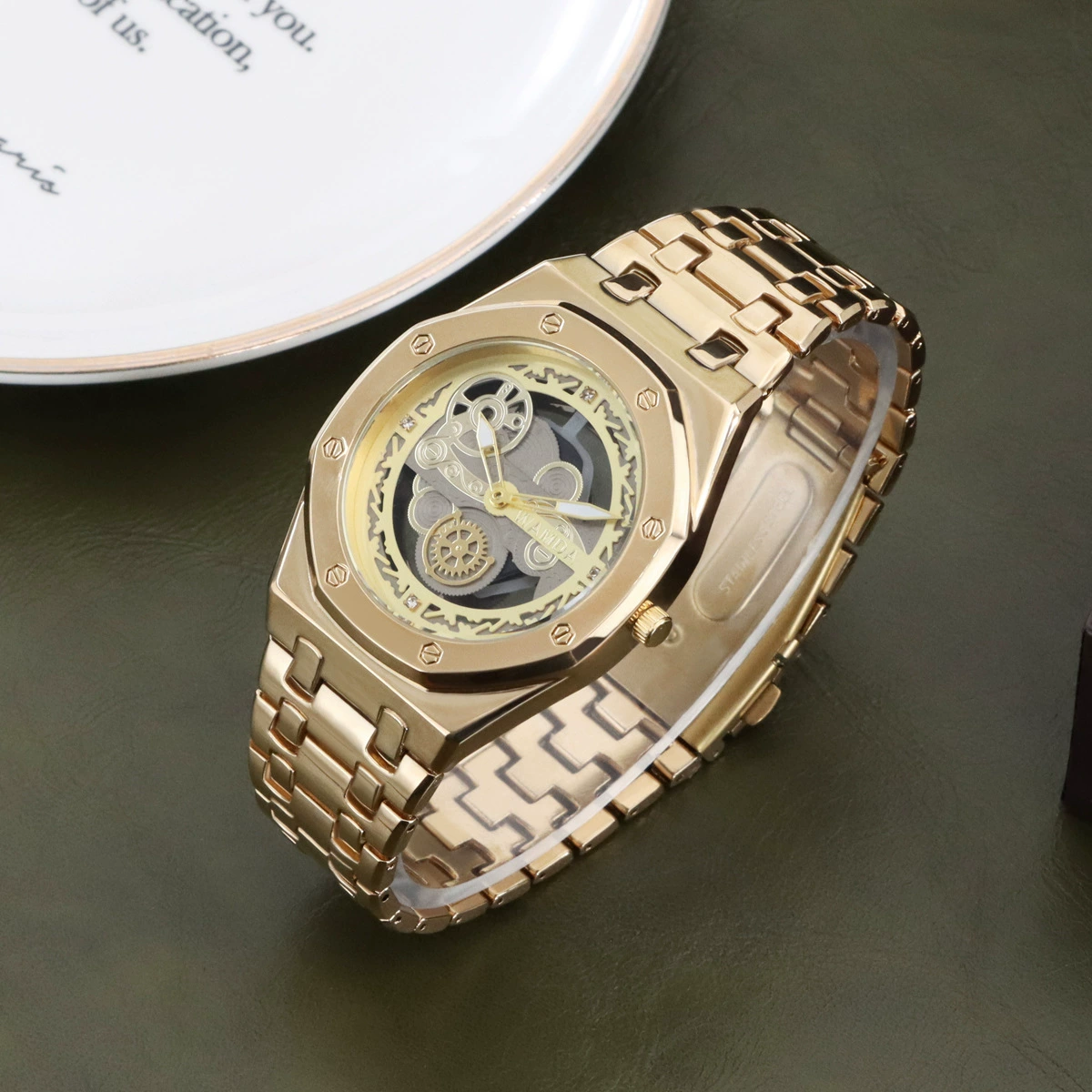 Fashionable universal waterproof quartz watch for leisure, wholesale