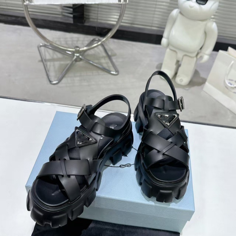 2025 Spring/Summer Serrated Roman Weave Ultra-Light Thick-Soled Rubber Sandals for Women, Fashionable Outdoor Triangle Logo Slippers