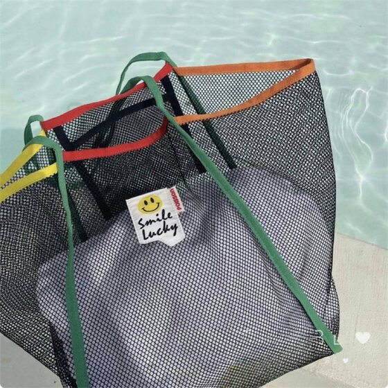 South Korea Ins Beach Bag Large Capacity Fitness Swimsuit Storage Bag Outdoor Portable Shoulder Folding Portable Mesh Bag