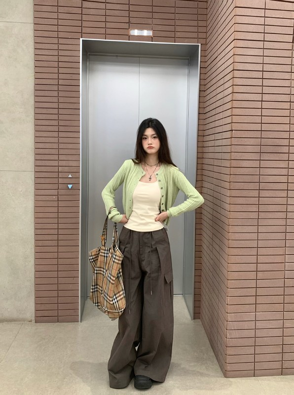 短款针织开衫女秋冬季穿搭2025新款绿色上衣长袖韩系chic毛衣外套|undefined