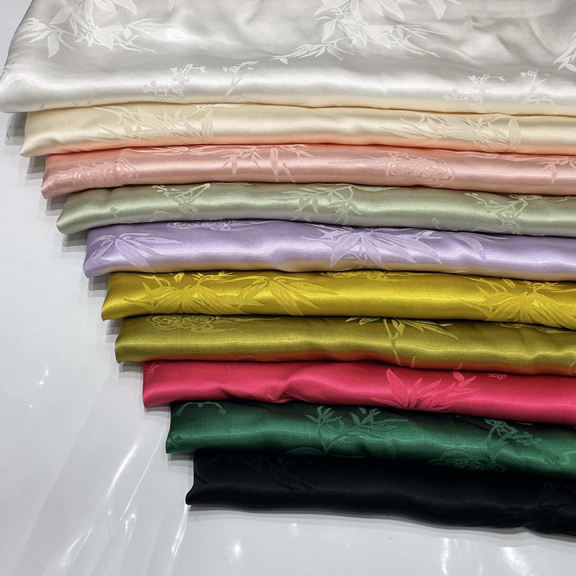 人丝提花连衣裙 衬衣 西服 吊带裙 旗袍面料批发