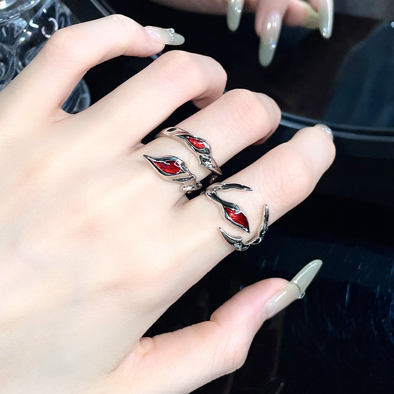Diseño original nicho ins estilo frío rojo esmalte avanzado pareja anillo abierto personalidad retro anillo de dedo índice