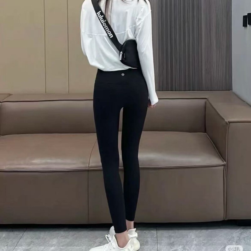 Lulu Same Style Original Align Yoga Pants Naked Feeling High-Waisted Breathable Fitness Cropped Pants Peach Lift Petite