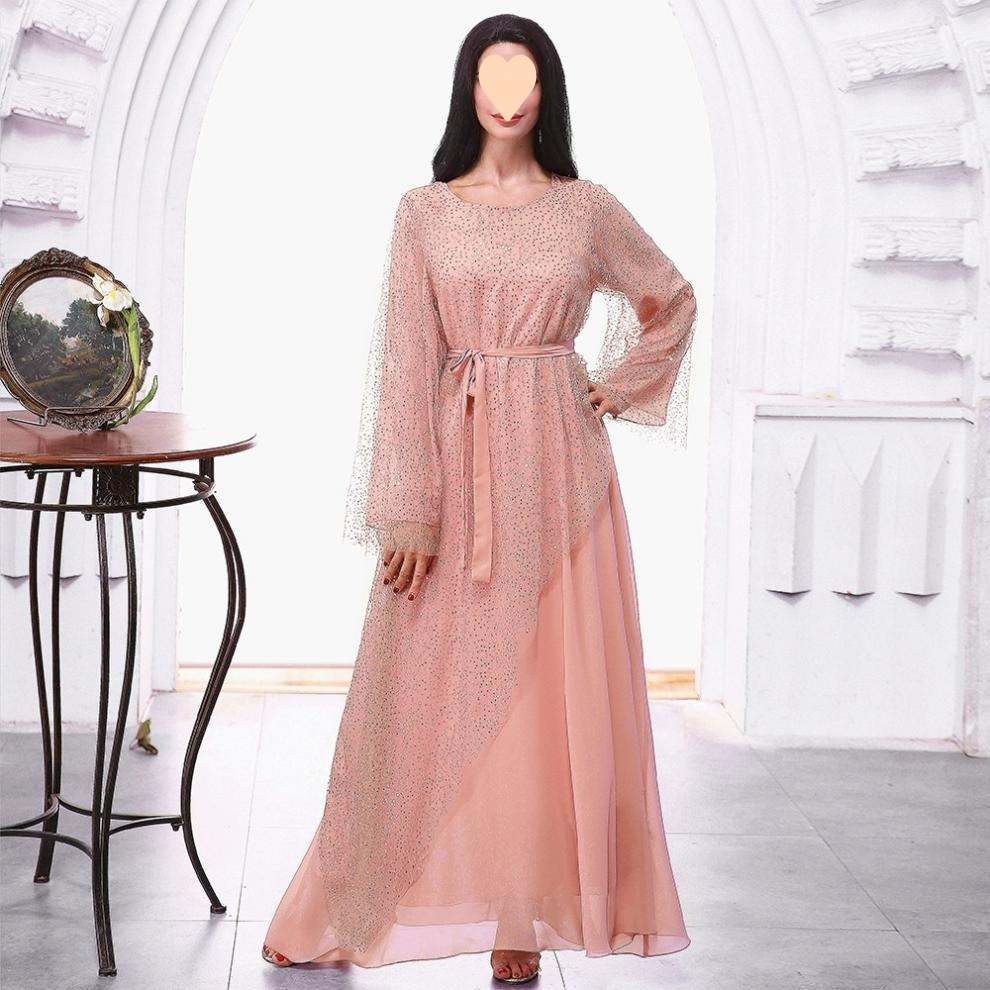 Abito lungo musulmano da donna rosa con paillettes e inserti in mesh_voghion.com