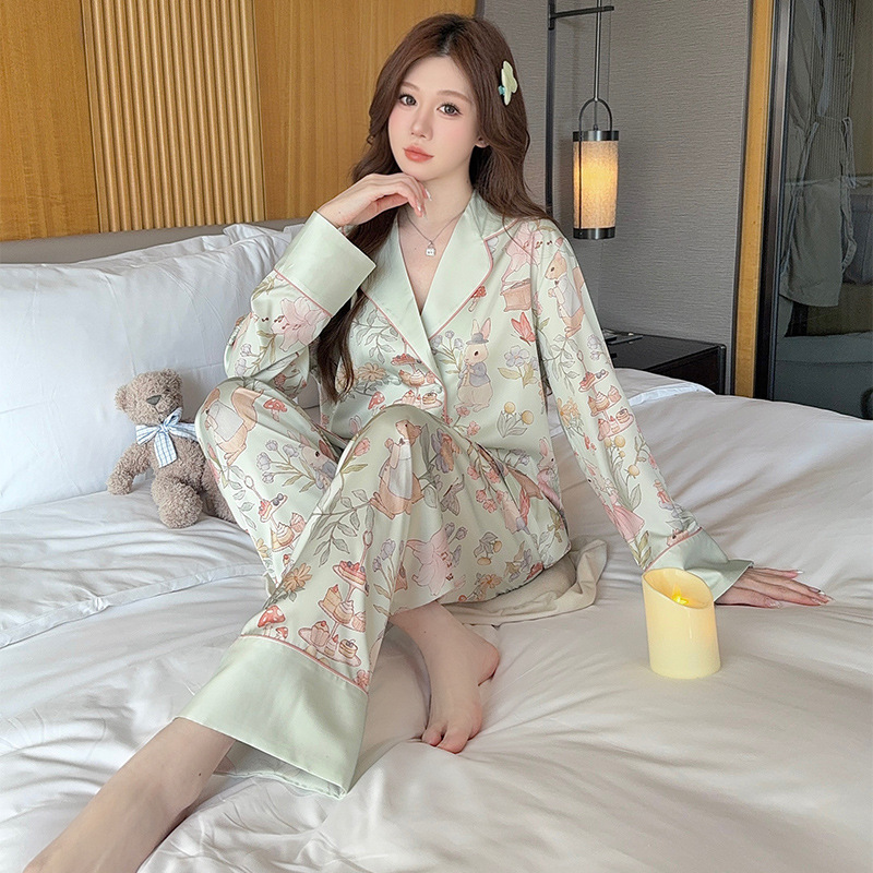 녹색 오후 정원