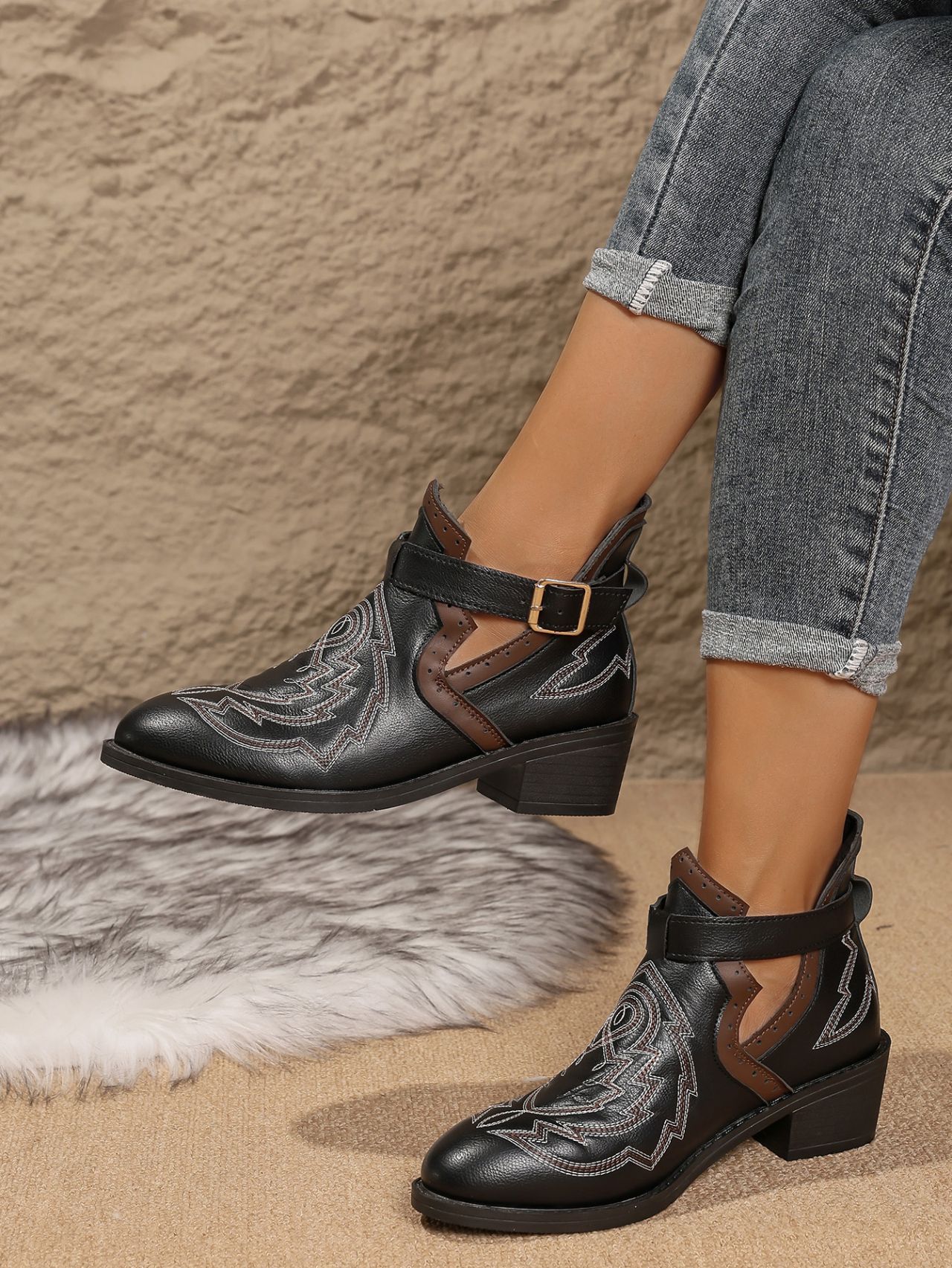Women's Retro Embroidered Color Block Mid Heel Ankle Boots Plus Size British Style Martin Boots Autumn New Style_vogvips.com