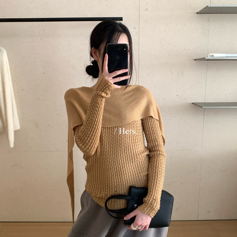 Hers Sweet Spoon 2026 Autumn Fashionable Gentle Style Cape Patchwork Design Round Neck Long Sleeve Knit Top 62037
