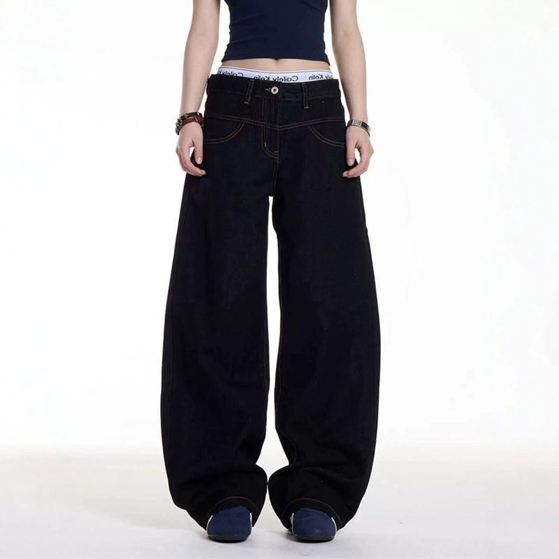 American retro style raw denim women's jeans, wide-leg silhouette, slightly flared, black, clean-fit, floor-length, trendy American retro style raw denim women's jeans, wide-leg silhouette, slightly flared, black, clean-fit, floor-length, trendy