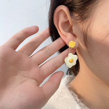 甜美可爱煎蛋流苏耳坠女新款轻奢小众设计简约百搭高级感耳钉耳饰