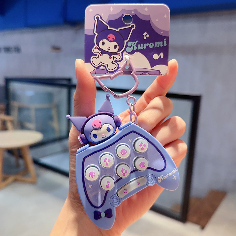 2026年新作正規品サンリオクロミぬいぐるみキーホルダー女性向け可愛いハローキティぬいぐるみカメラ小物