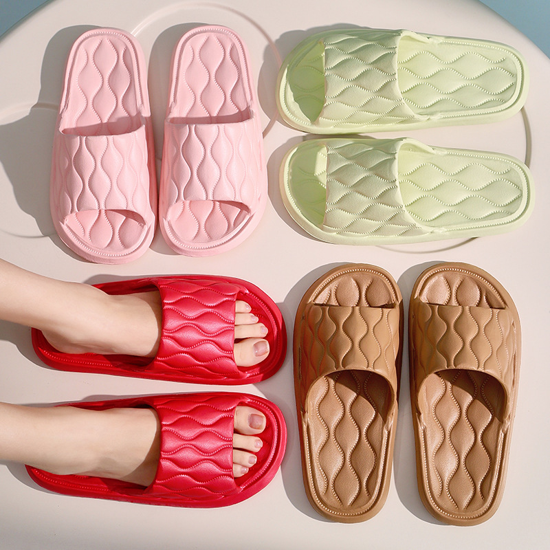 In-Stock Wholesale Non-Slip Bathroom Slippers for Men, Summer Bathing Casual Home Use, Ultra-Comfortable Slippers for Women