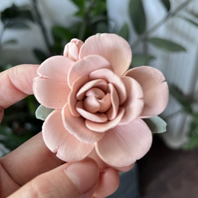 Car Perfume Aromatherapy, Designer Aromatherapy Wholesale Decorative - small-camellia-lotus-air-vent-aromatherapy-with-leaves-with-15ml-aromatherapy