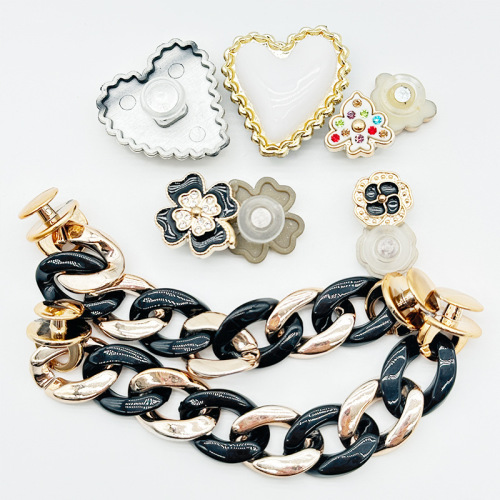 Croc shoe accessories diy shoe buckle fashion love metal chain set upper decoration removable shoe flower