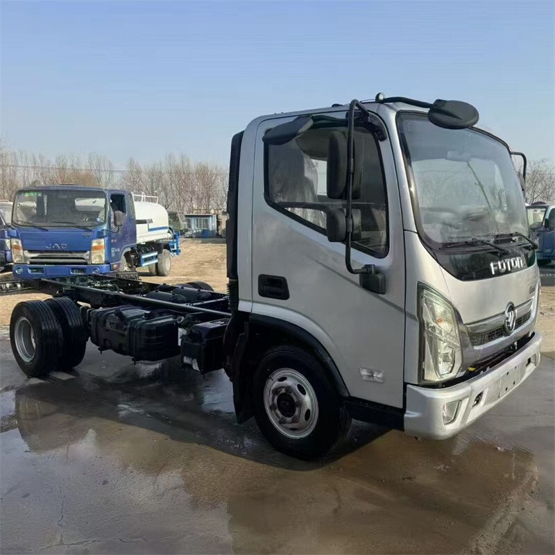Manufacturer of Cross-Border Heavy-Duty Howo 371/380 Horsepower Tractor Trucks, Eight-Wheel Heavy-Duty Trucks, and Fuel-Powered Trailer Heads