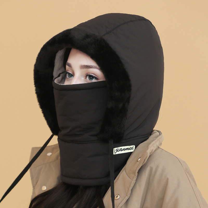 雷鋒の帽子は冬に保温します。|undefined