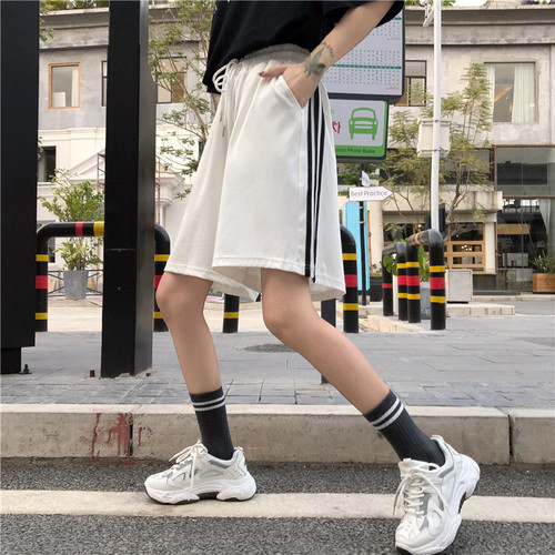 Sports shorts women's 2026 summer thin loose Korean ins fashionable all-match high-waist straight Hong Kong-style five-quarter pants