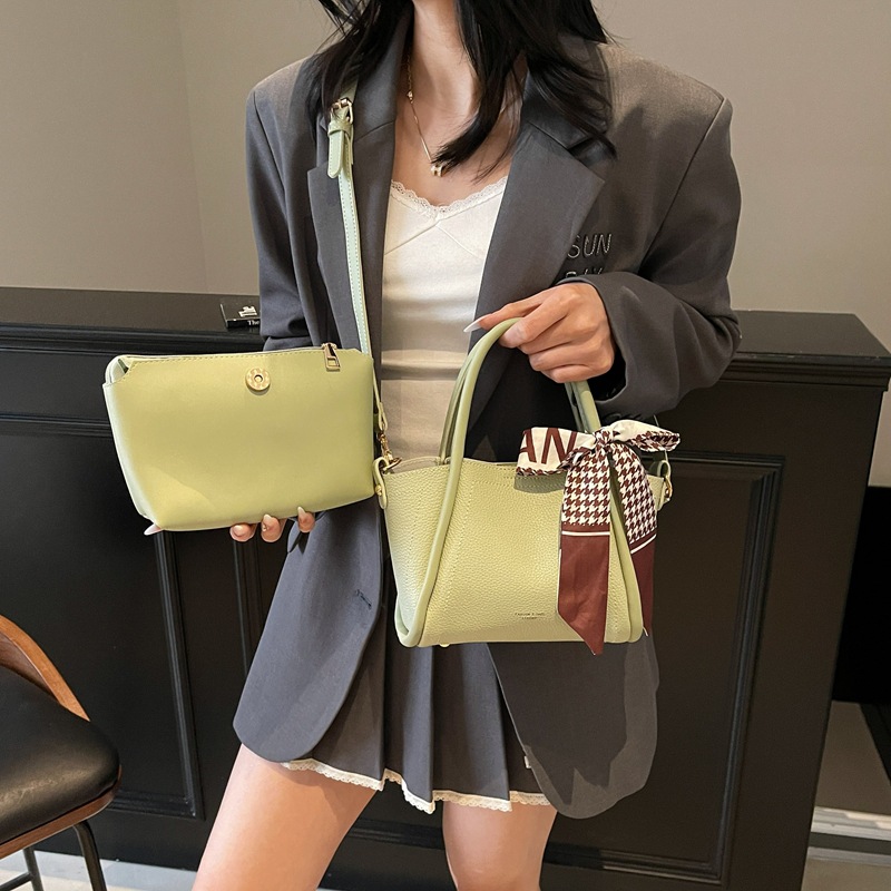 Nuevos productos transfronterizos más vendidos Bolso de cubo de mano para mujer 2025 Bolso de hombro popular salvaje Bolso femenino de canasta de verduras simple casual