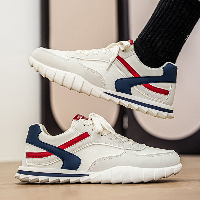 Tendencia de verano nuevos zapatos para hombres, malla transpirable, zapatos de entrenamiento alemanes delgados, deportes y ocio, zapatillas de tabla bajas, zapatos de moda para hombres a juego