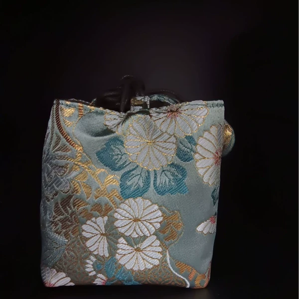 Brocade storage bag T