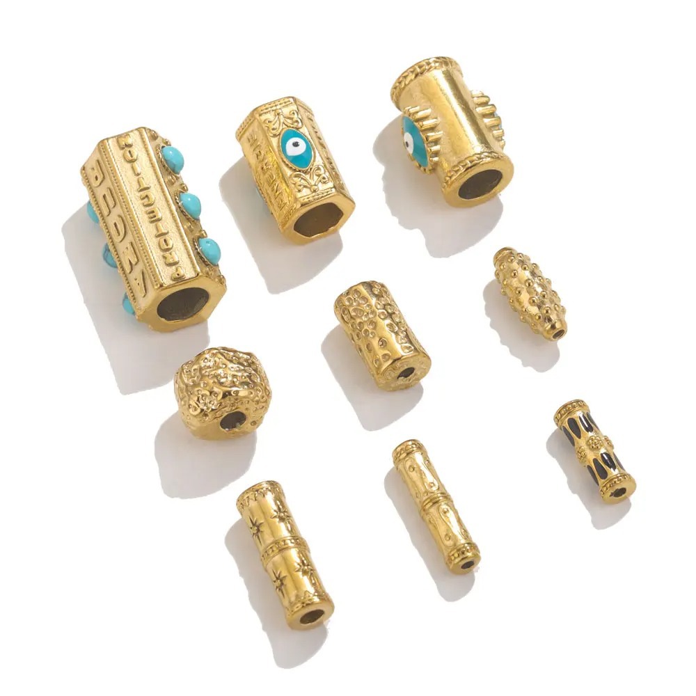 Cuentas largas de bambú de acero inoxidable, cuentas de cubo de flores talladas al sol, cuentas sueltas, acero de titanio, collar retro europeo y americano, accesorios colgantes de bricolaje