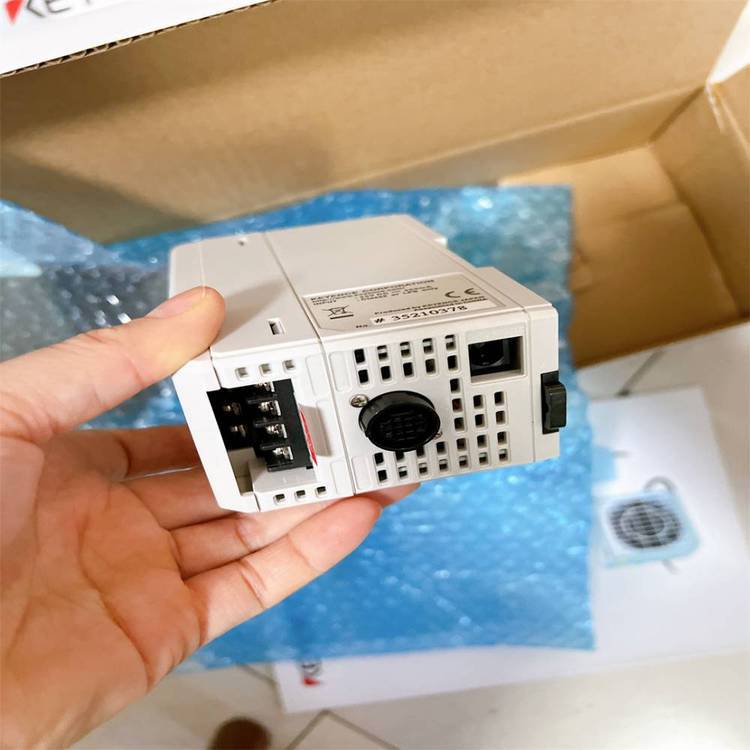 KEYENCE 吹风机型放大器单元 紧凑型静电消除风扇 SJ-F100