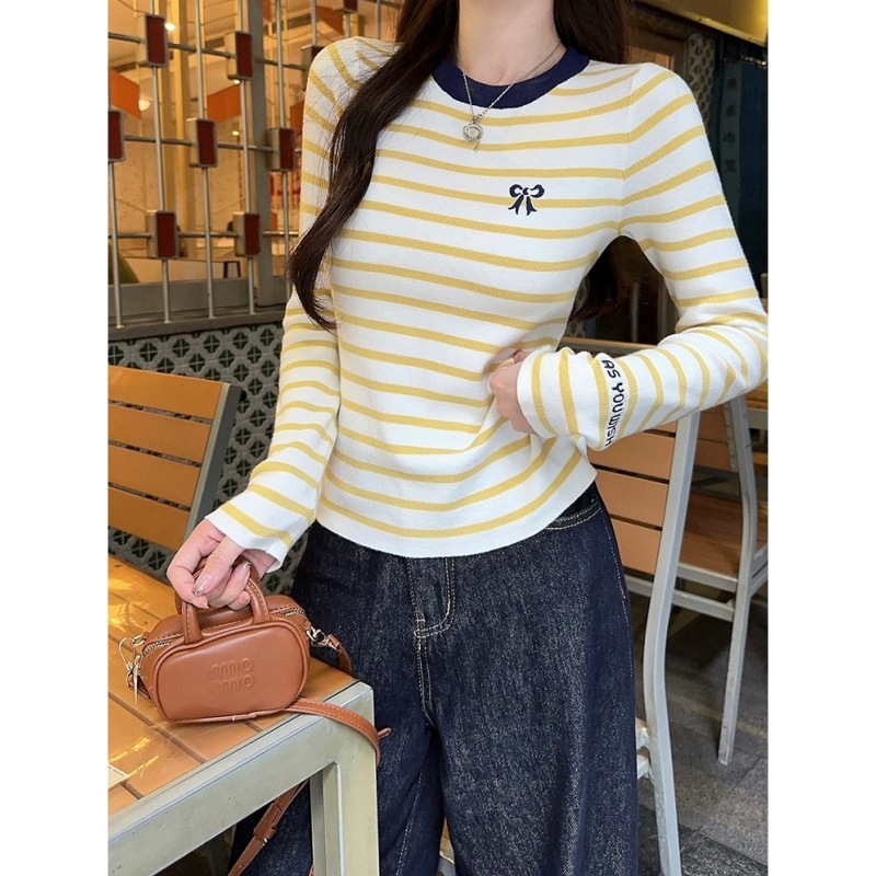 早秋新款刺绣蝴蝶结设计感小众甜辣修身上衣黄色条纹长袖打底衫女