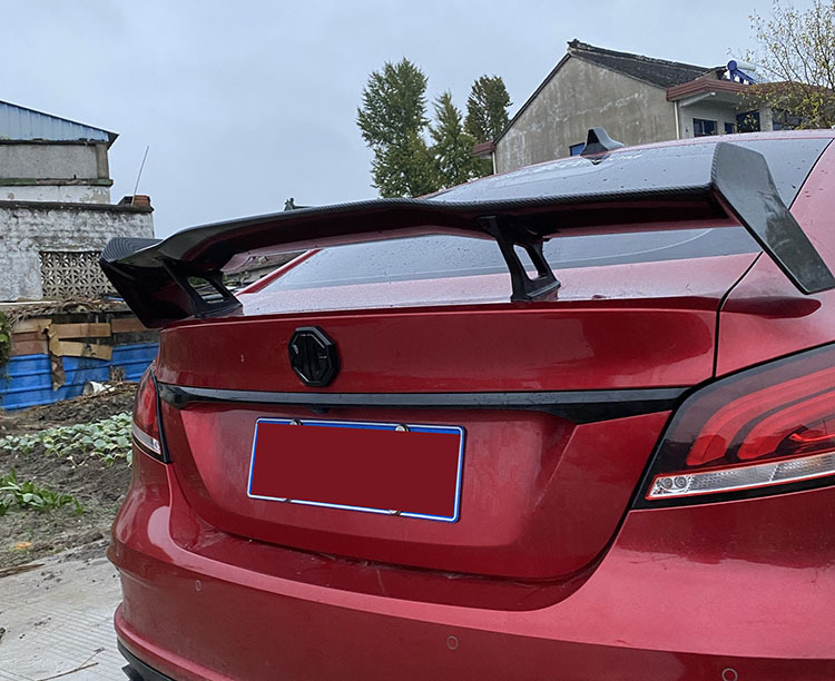 General Motors Punch-Free Large Tail Sedan GT Carbon Fiber High-Foot Spoiler Fixed Wind Tail