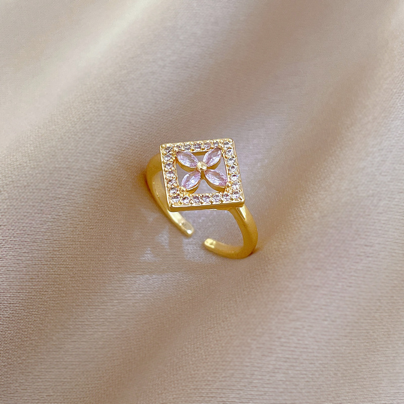 Anello quadrato leggero di lusso con fiore, apertura regolabile, gioiello semplice giapponese, anello per coppie_voghion.com