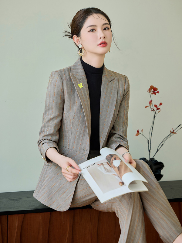 条纹人字斜气质名媛时尚套装冬季两件套穿搭女装一整套高级感2581|undefined