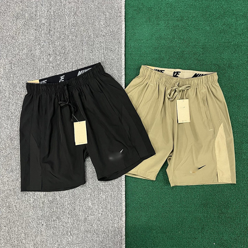 Summer Thin Ice Silk Sports Shorts for Men, Woven Quick-Dry Loose Casual Fitness Training Basketball Shorts Summer Thin Ice Silk Sports Shorts for Men, Woven Quick-Dry Loose Casual Fitness Training Basketball Shorts